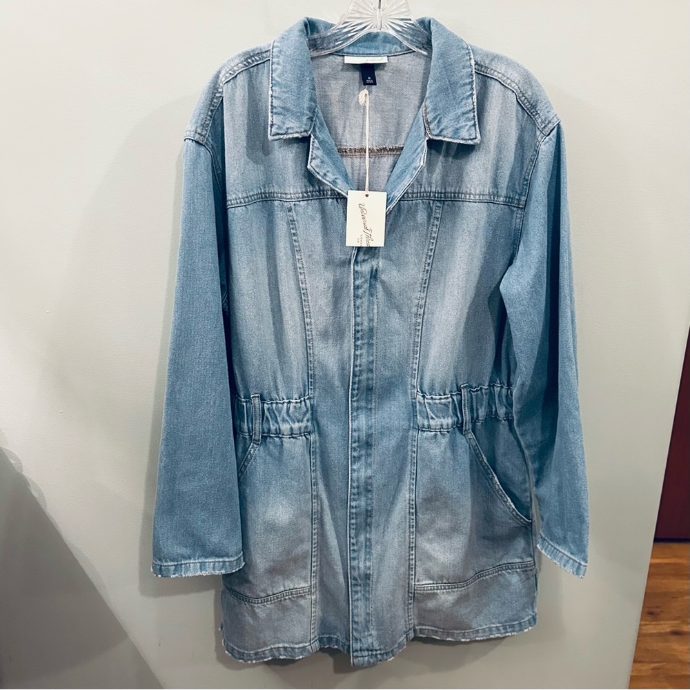Universal Threads Mid Length Distressed Denim Jean Jacket New with tag Size 16